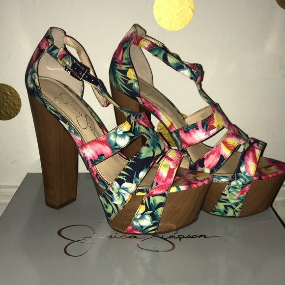 Jessica Simpson Shoes - Floral Block Sandals *NIB*